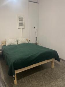 Posteľ alebo postele v izbe v ubytovaní Room in Old Town Krakow