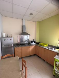 Η κουζίνα ή μικρή κουζίνα στο Precioso apartamento a 1 minuto de la playa