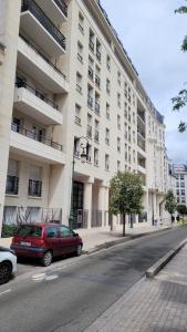 Budova, kde se apartmán nachází + 7 fotografií