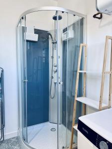 Koupelna v ubytování Appartement lumineux au cœur de la ville + 2 fotografie