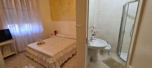 A bathroom at Dimora San Gabriele