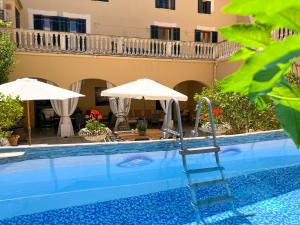 Πισίνα στο ή κοντά στο Villa Nekazabal