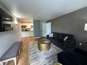 Köök või kööginurk majutusasutuses Lighthouse Suites