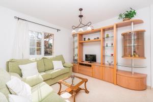 Μια τηλεόραση ή/και κέντρο ψυχαγωγίας στο Villa Rosa
