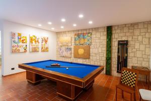 Biliár nebo kulečník v ubytování Villa in Umbria con piscina privata
