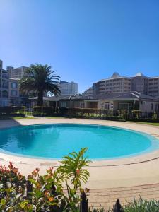 Swimmingpoolen hos eller tæt på Portobelo 6