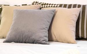 Una cama o camas en una habitación de Lake Como-Volta hub,parcheggio e giardino