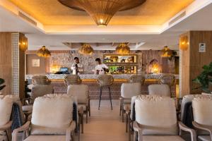 Posedenie v ubytovaní Hotel Riu Palace La Mola