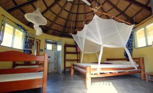 Krevet ili kreveti u jedinici u objektu Pariango Beach Motel