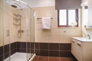A bathroom at Villa St Nicholas by Villa Plus Még 15 kép