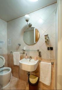 Kamar mandi di Sancta Scala