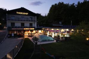 Budynek, w którym mieści się hotel