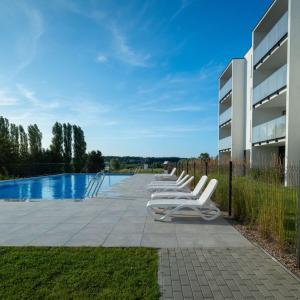 Hồ bơi trong/gần Apartament z basenem Ustronie Morskie