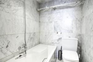Łazienka w obiekcie Apartment Fresa, 3
