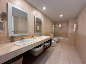 Koupelna v ubytování TarracoHomes, Town House La Mora