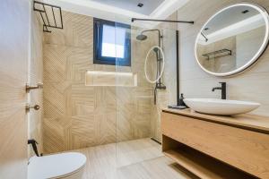 Ένα μπάνιο στο Happy Life Chios Apartment