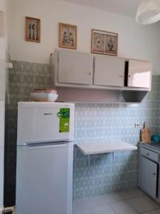 Kuchyň nebo kuchyňský kout v ubytování MARIA APARTMENTS