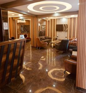 A seating area at Vizyon Park Otel