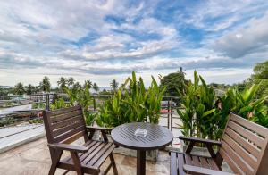 Balkón nebo terasa v ubytování Surisa Seaview Pool Villas