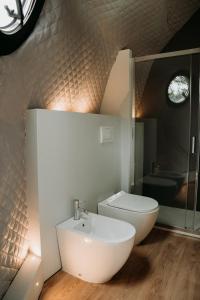 Vannituba majutusasutuses Aura - Glamping Experience