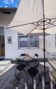 Patio nebo venkovní prostory v ubytování A Cozy Nest in Teslic