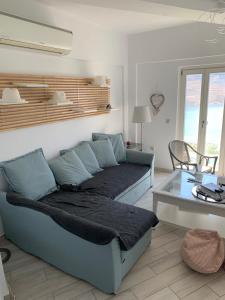 Gallery image of Seaside Bliss 2, Ganema Serifos in Ganema