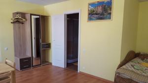 TV a/nebo společenská místnost v ubytování Hotel in Kraslava