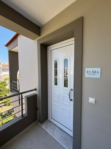 Fotografie z fotogalerie ubytování ELMA apartment 1 Kremasti v destinaci Kremasti