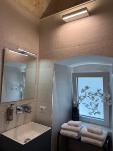 Phòng tắm tại Casa LA TORRETTA