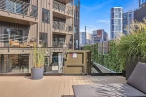 Μπαλκόνι ή βεράντα στο Welcome to The Skyline Condo