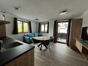 A kitchen or kitchenette at Studler-Eck