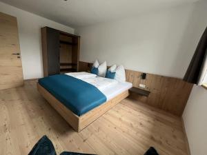A bed or beds in a room at Studler-Eck