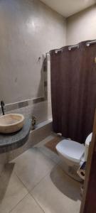Un baño de Taguato