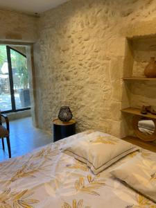 Ένα ή περισσότερα κρεβάτια σε δωμάτιο στο Maisonnette de charme 60m2