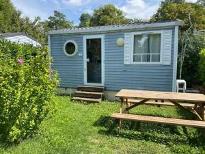 Garður fyrir utan Camping 2 étoiles - ccbabhg