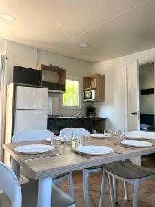 Eldhús eða eldhúskrókur á Camping 2 étoiles - ccbabhg