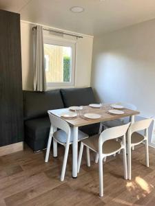 Setusvæði á Camping 2 étoiles - ccbabhg