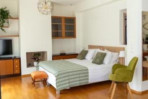 Postel nebo postele na pokoji v ubytování Zenmar - Modern Residence in the heart of Zante town