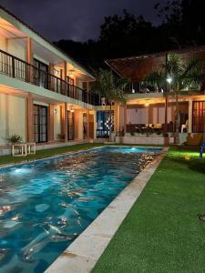 Hồ bơi trong/gần Tayrona Casa Roma Hostel