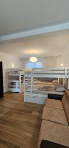Postel nebo postele na pokoji v ubytování i hostel