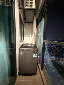 Mynd úr myndasafni af Symphony Tower - Studio, High Floor, Self Check in, Free Parking, Free Netflix, 200mbps WIFI WIFI í Seri Kembangan