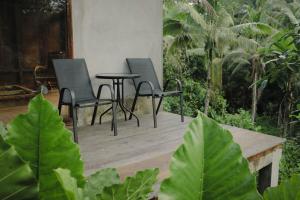 Aed väljaspool majutusasutust Bali Secret Jungle