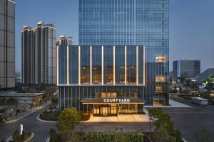 南通南通万怡酒店的城市高楼建筑景观