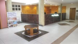 Vstupní hala nebo recepce v ubytování golden tulip essential owerri + 34 fotografií