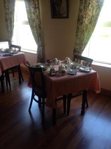 Gallery image of Heeneys Lodge B&B in Donegal