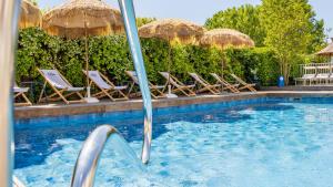 Бассейн в Hotel Europe или поблизости