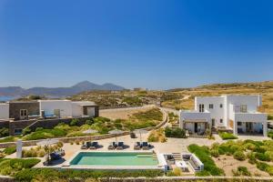 阿达玛斯Ventus di Milo的带泳池的别墅的鸟瞰图