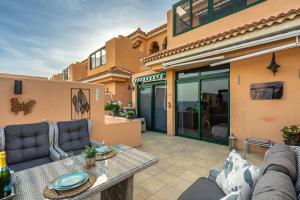 En balkon eller terrasse på Paz Ocean View Luxury, Air condition, Wifi, Heated pool