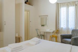 Ένα ή περισσότερα κρεβάτια σε δωμάτιο στο Yourbanflat Art Loft