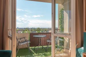 Gallery image of Piotrkowska Sunset Apartment in Łódź